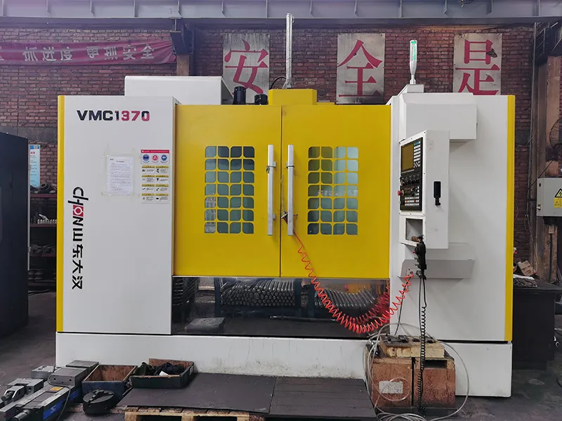 Обрабатывающий центр VMC1370